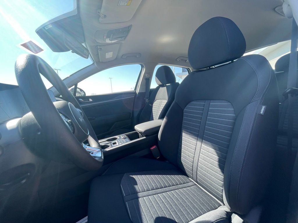 2026 Kia K5 LXS