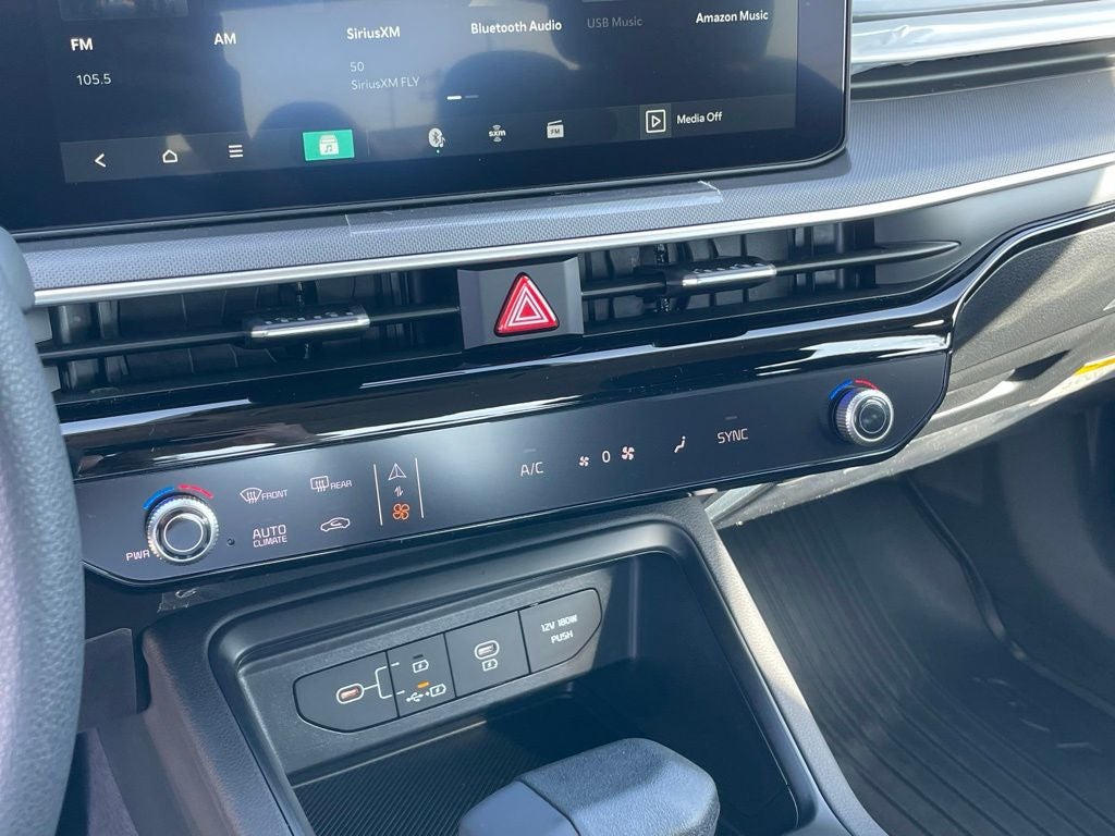 2026 Kia K5 LXS