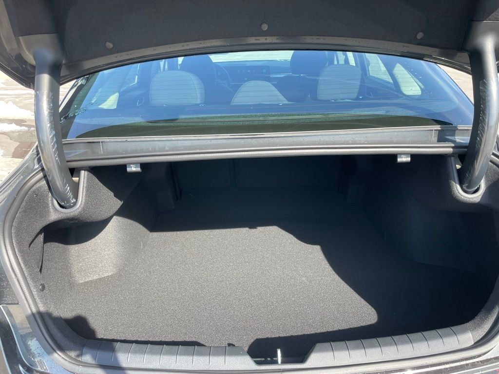 2026 Kia K5 LXS