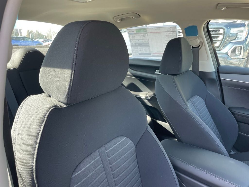 2026 Kia K5 LXS