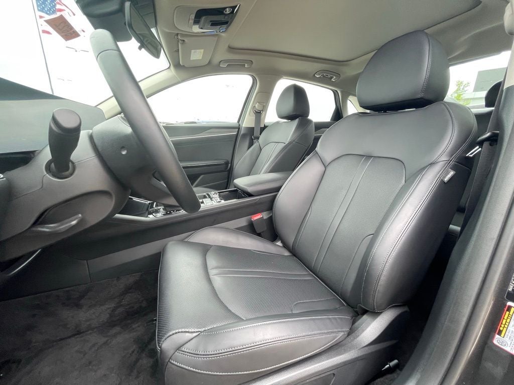 2025 Kia K5 EX