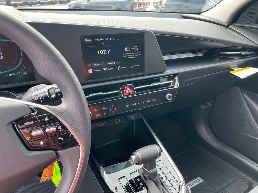 2026 Kia Niro LX