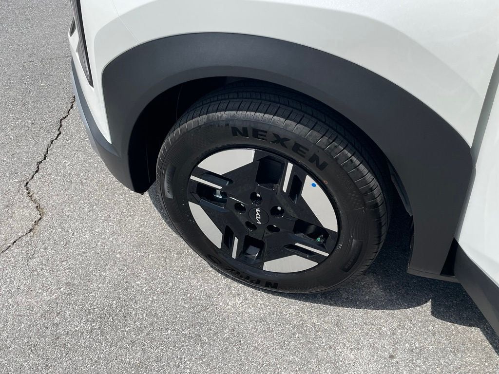 2027 Kia Seltos LX