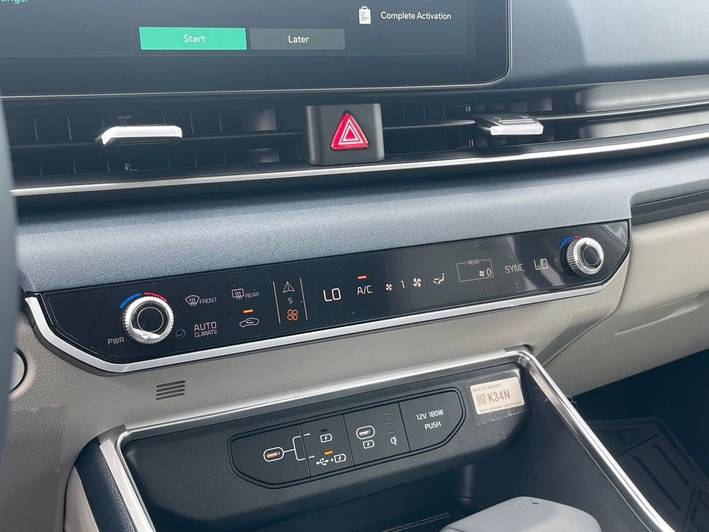 2026 Kia Carnival EX