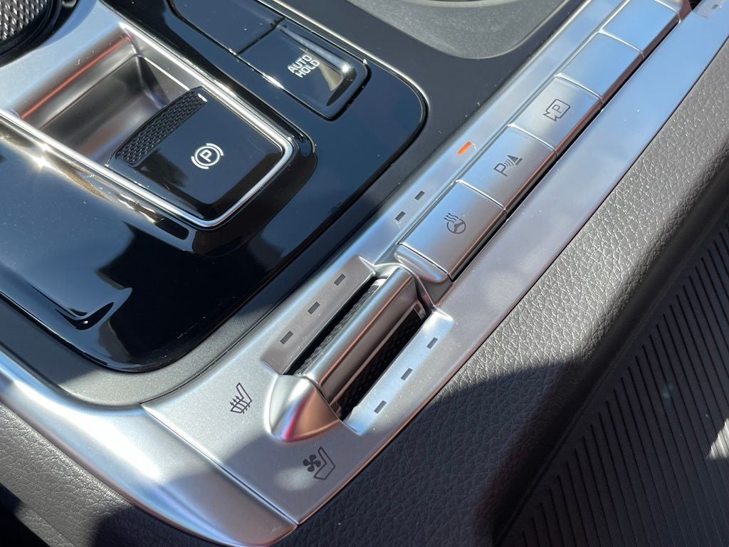 2027 Kia Carnival Hybrid SX Prestige