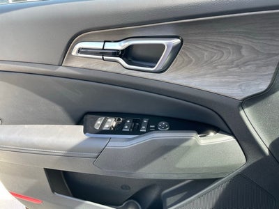 2025 Kia Sportage Plug-In Hybrid X-Line