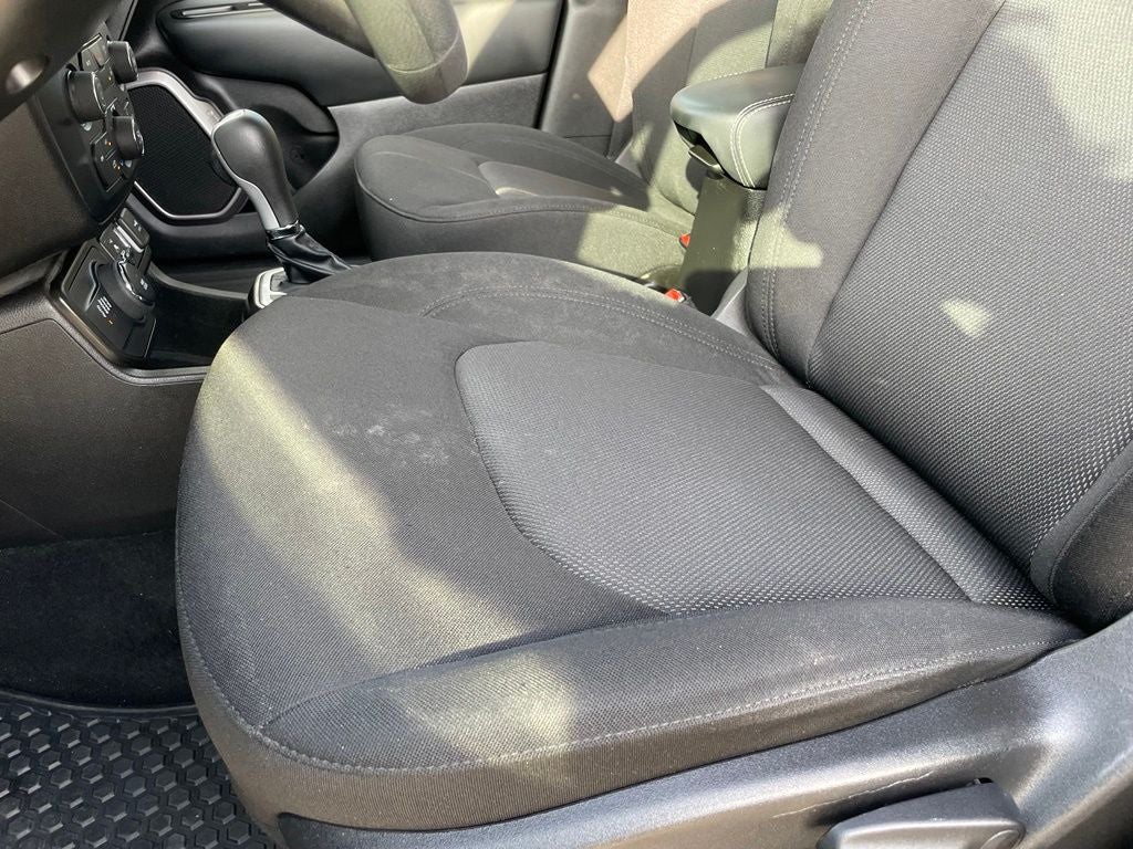 2022 Jeep Renegade Sport - ONE OWNER / CLEAN CARFAX