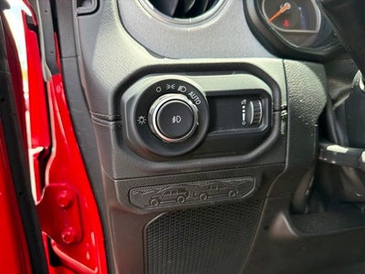 2024 Jeep Wrangler Sahara CARFAX 1-OWNER