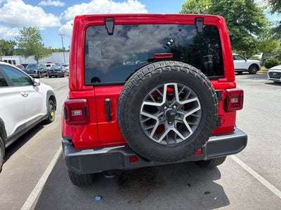 2024 Jeep Wrangler Sahara CARFAX 1-OWNER