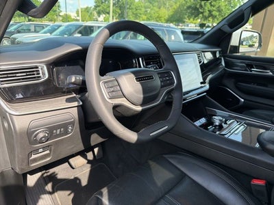 2022 Jeep Wagoneer Series II