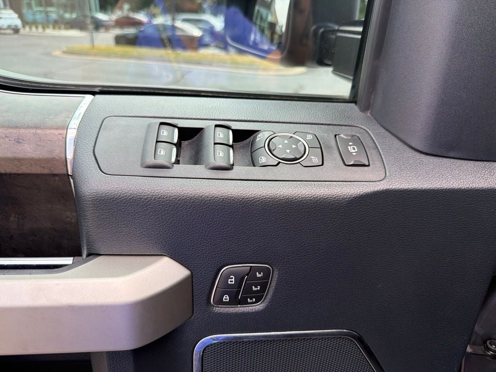 2022 Ford F-250SD Lariat CLEAN CARFAX 1-OWNER