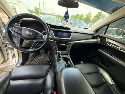 2018 Cadillac XT5 Premium Luxury