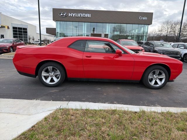 2022 Dodge Challenger SXT