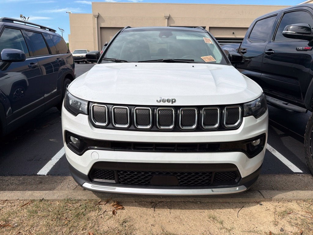 2022 Jeep Compass Limited Pano Roof, One Owner, Clean CarFax