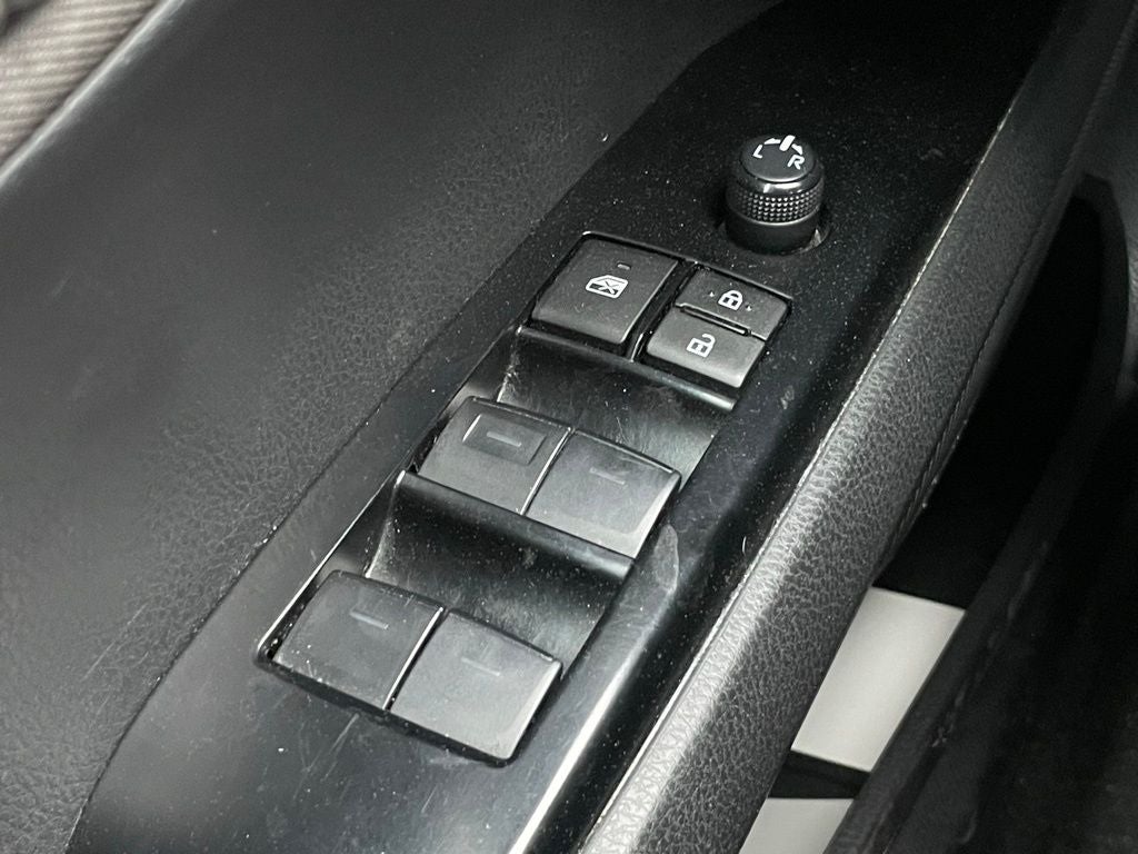2025 Toyota Camry LE CLEAN CARFAX 1-OWNER