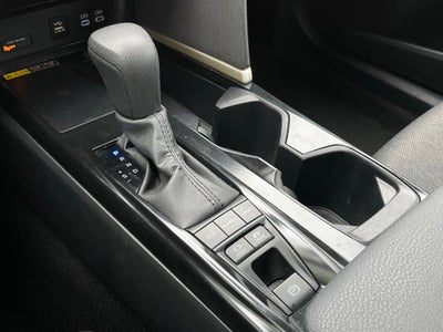 2025 Toyota Camry LE CLEAN CARFAX 1-OWNER