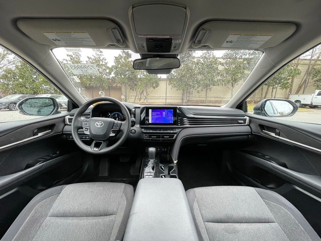 2025 Toyota Camry LE CLEAN CARFAX 1-OWNER