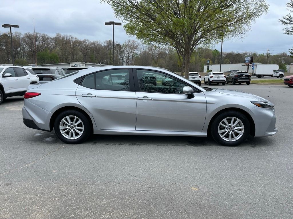 2025 Toyota Camry LE CLEAN CARFAX 1-OWNER