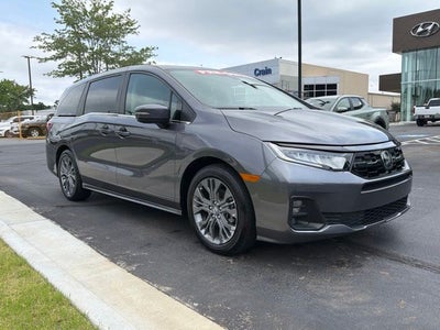2025 Honda Odyssey Touring