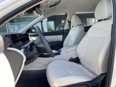 2025 Hyundai Tucson SE FWD