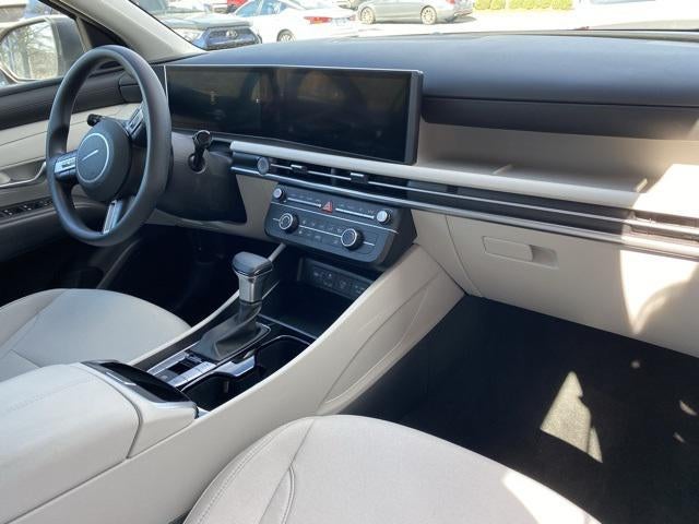 2025 Hyundai Tucson SE FWD