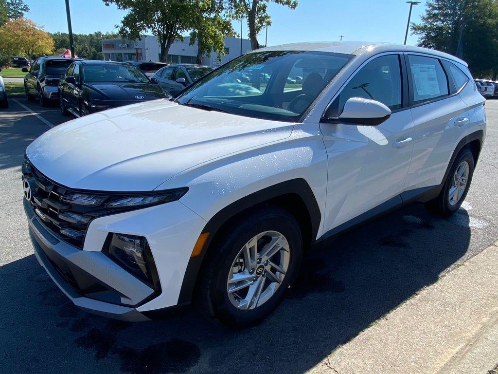 2026 Hyundai Tucson SE FWD