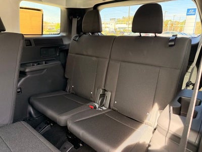 2027 Hyundai Santa Fe SE