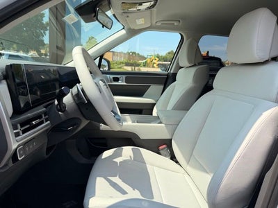 2027 Hyundai Santa Fe SE