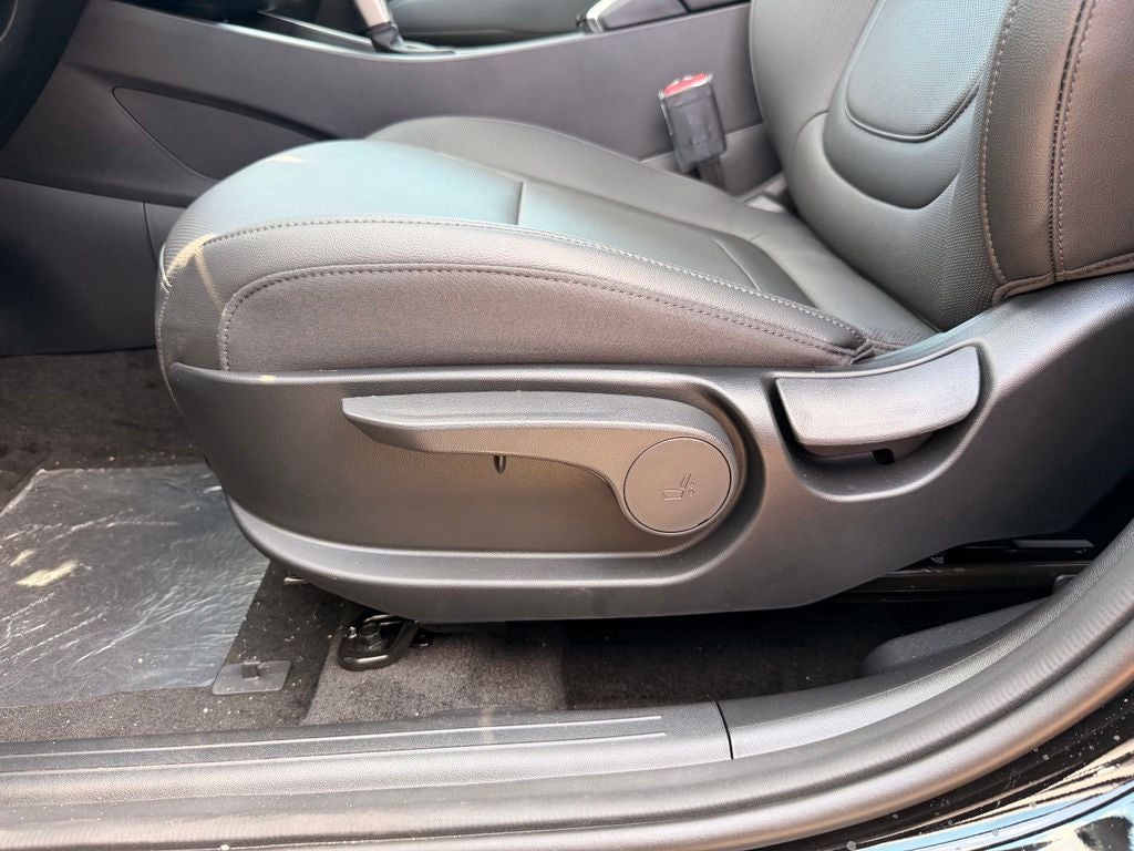 2027 Hyundai Santa Cruz SE