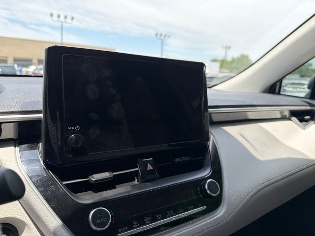 2025 Toyota Corolla Cross LE