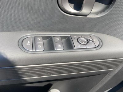 2025 Hyundai IONIQ 5 SEL