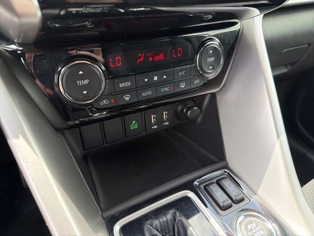 2025 Mitsubishi Eclipse Cross SE