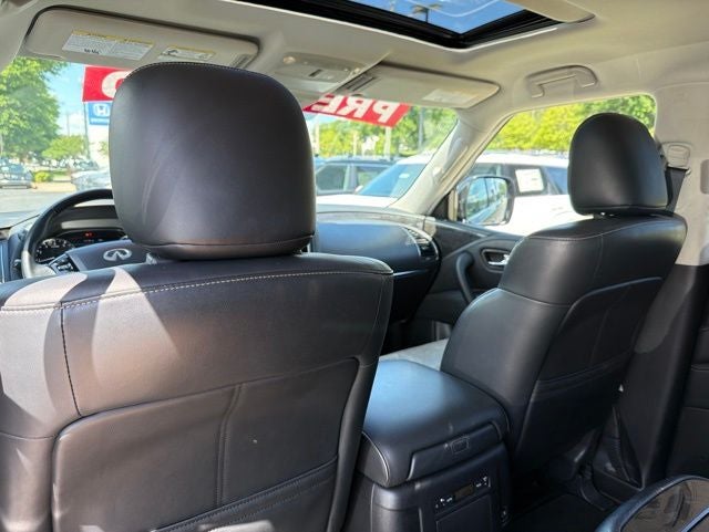 2024 INFINITI QX80 LUXE