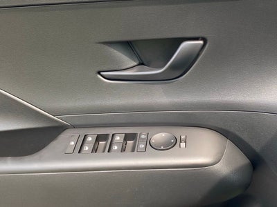 2027 Hyundai Kona SE