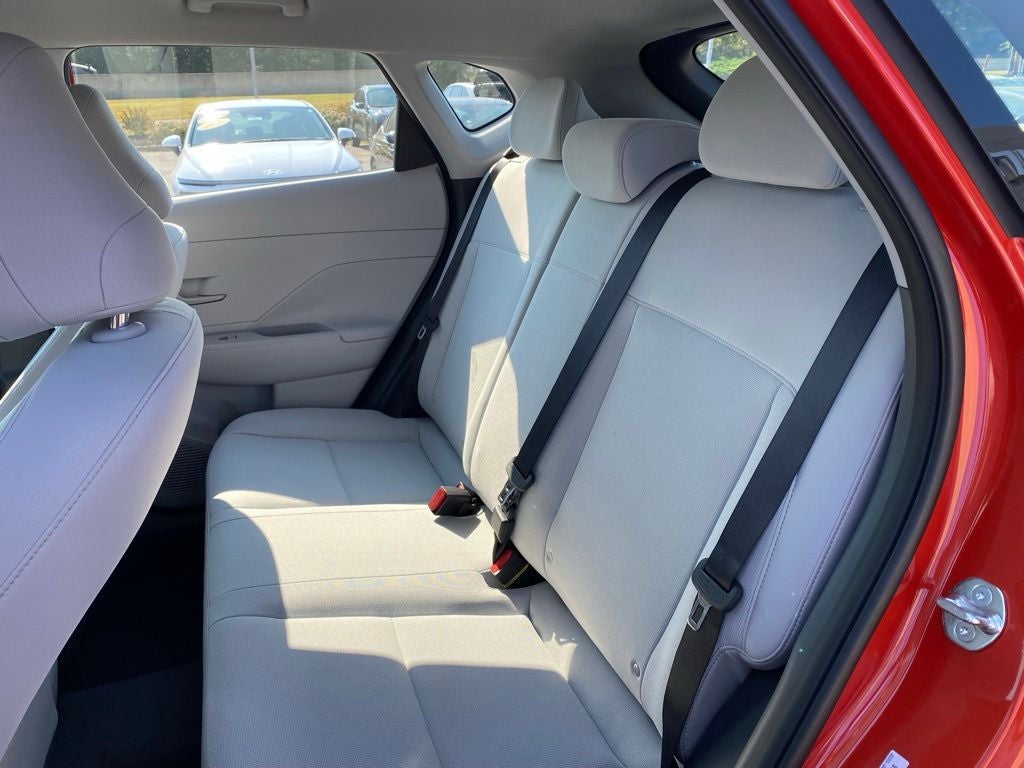 2027 Hyundai Kona SE