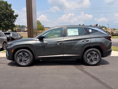 2026 Hyundai Tucson Hybrid SE