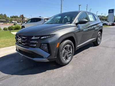 2026 Hyundai Tucson Hybrid Blue SE