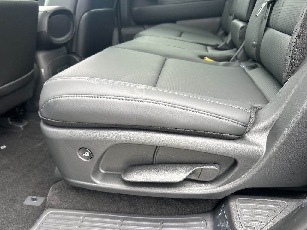 2026 Hyundai Palisade Hybrid Blue SEL Premium 8 Passenger