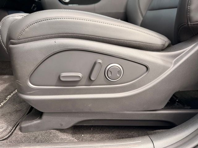 2026 Hyundai Palisade Hybrid Blue SEL 7 Passenger