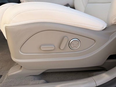 2026 Hyundai Palisade Hybrid Blue SEL 7 Passenger