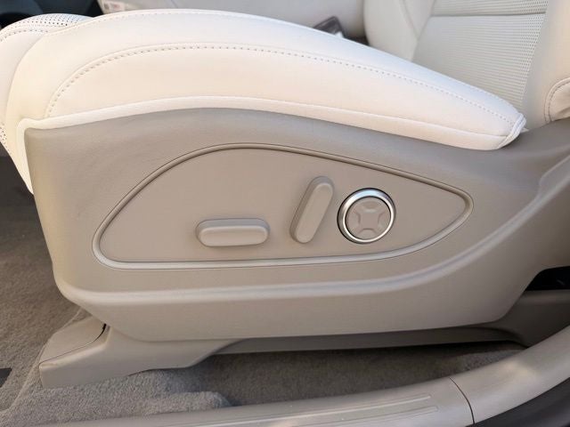 2026 Hyundai Palisade Hybrid Blue SEL 7 Passenger