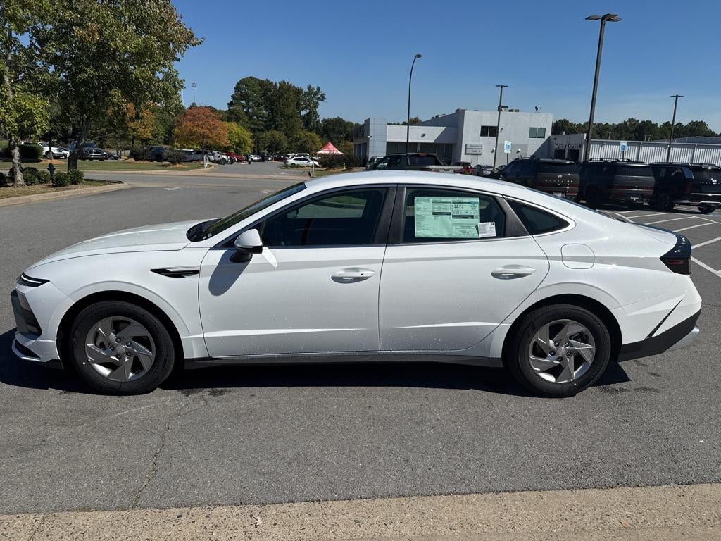 2025 Hyundai Sonata SE
