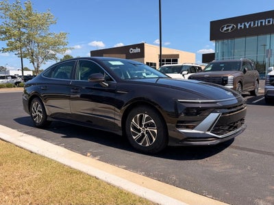 2026 Hyundai Sonata Hybrid Blue