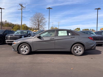2026 Hyundai Elantra SE