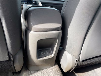 2025 Hyundai Elantra SEL Sport One Owner, Clean CarFax