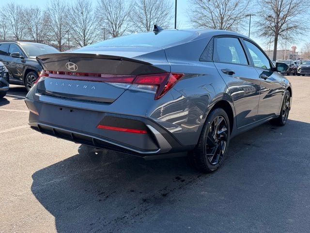 2026 Hyundai Elantra Hybrid SEL Sport