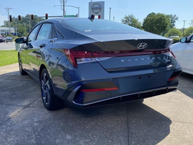 2025 Hyundai Elantra Hybrid Limited
