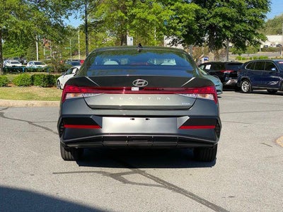 2025 Hyundai Elantra Hybrid Limited