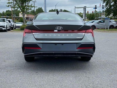 2025 Hyundai Elantra Limited