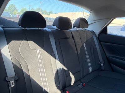 2025 Hyundai Elantra SEL Convenience CLEAN CARFAX 1-OWNER